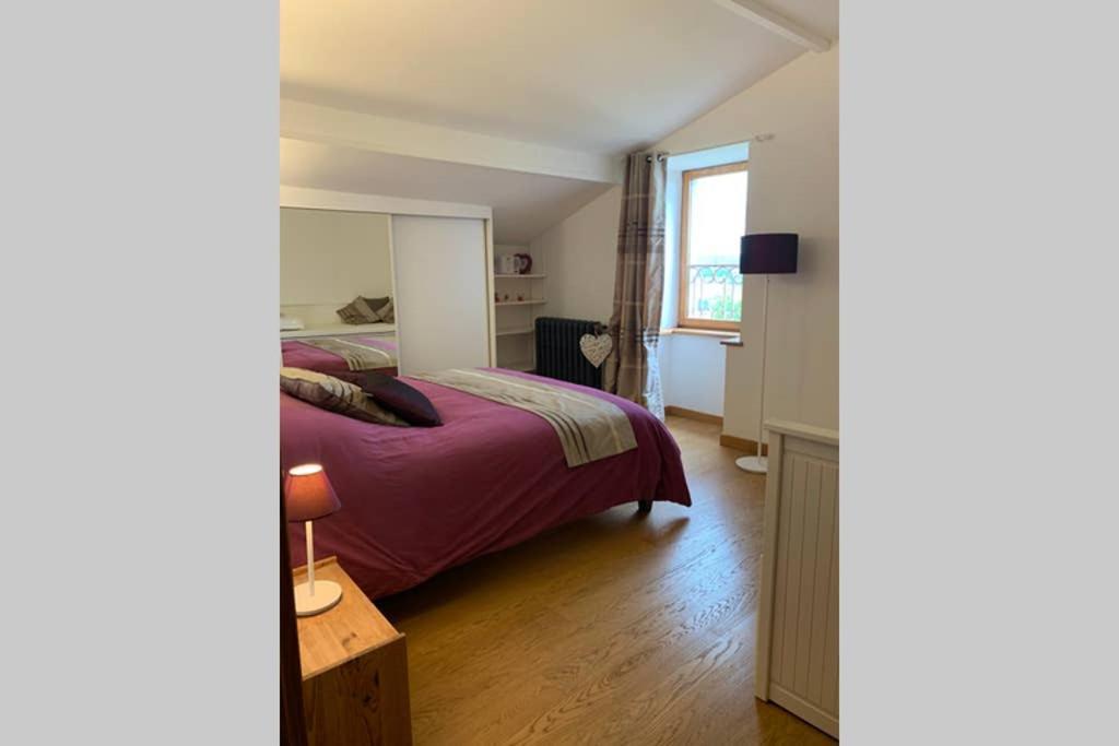 Domaine Des Pierres D Auvergne Flat Exteriör bild