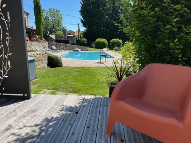 Domaine Des Pierres D Auvergne Flat Exteriör bild